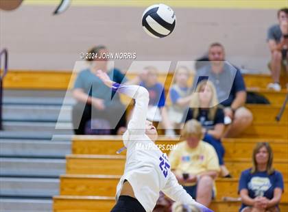 Thumbnail 1 in Norwell @ Leo photogallery.
