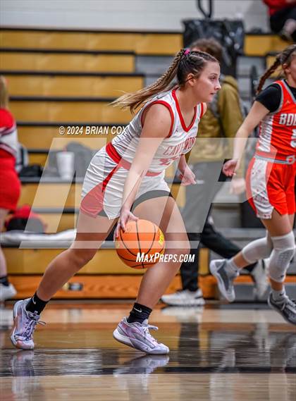 Thumbnail 1 in Walnut Ridge vs Cave City (3A-2 District Tournament) photogallery.