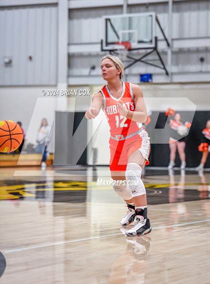 Thumbnail 1 in Walnut Ridge vs Cave City (3A-2 District Tournament) photogallery.