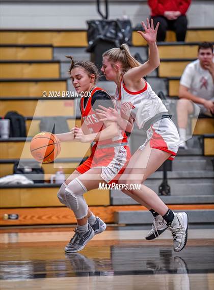 Thumbnail 1 in Walnut Ridge vs Cave City (3A-2 District Tournament) photogallery.