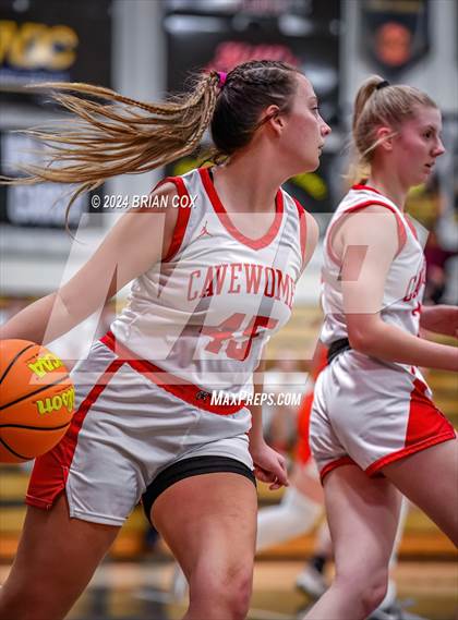 Thumbnail 2 in Walnut Ridge vs Cave City (3A-2 District Tournament) photogallery.
