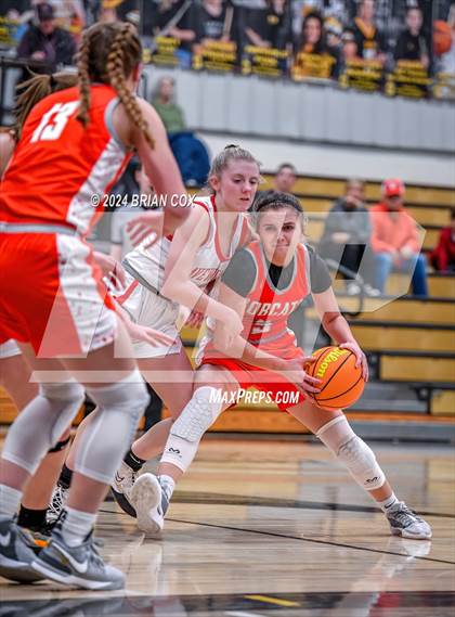 Thumbnail 1 in Walnut Ridge vs Cave City (3A-2 District Tournament) photogallery.