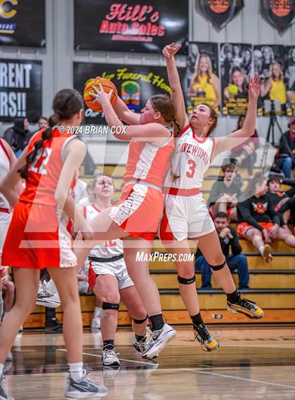 Thumbnail 3 in Walnut Ridge vs Cave City (3A-2 District Tournament) photogallery.