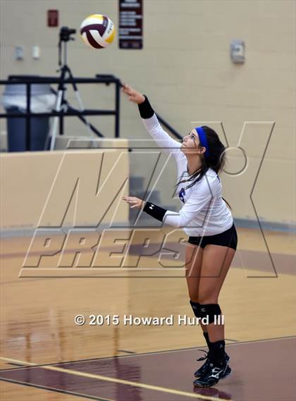 Thumbnail 1 in Nimitz vs Brewer (EMS-ISD Tournament) photogallery.