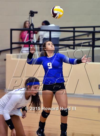 Thumbnail 2 in Nimitz vs Brewer (EMS-ISD Tournament) photogallery.