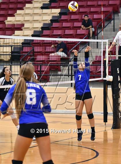 Thumbnail 2 in Nimitz vs Brewer (EMS-ISD Tournament) photogallery.