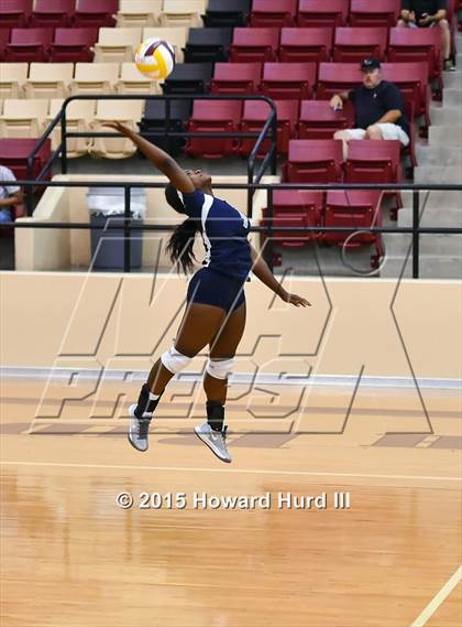 Thumbnail 1 in Nimitz vs Brewer (EMS-ISD Tournament) photogallery.