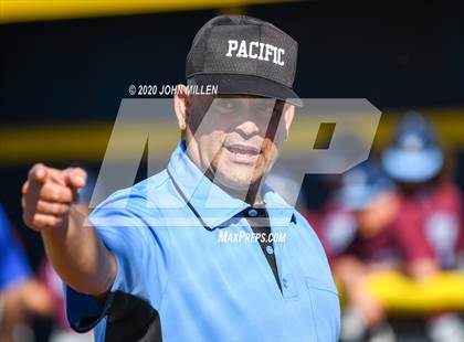 Thumbnail 1 in Linfield Christian @ Mira Mesa photogallery.