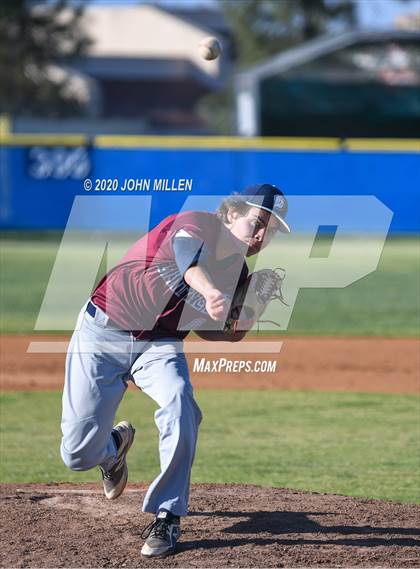 Thumbnail 1 in Linfield Christian @ Mira Mesa photogallery.