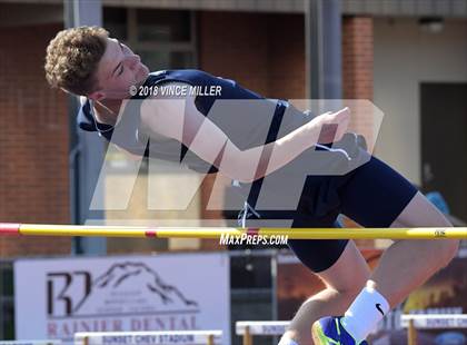 Thumbnail 3 in Sumner vs Rogers photogallery.
