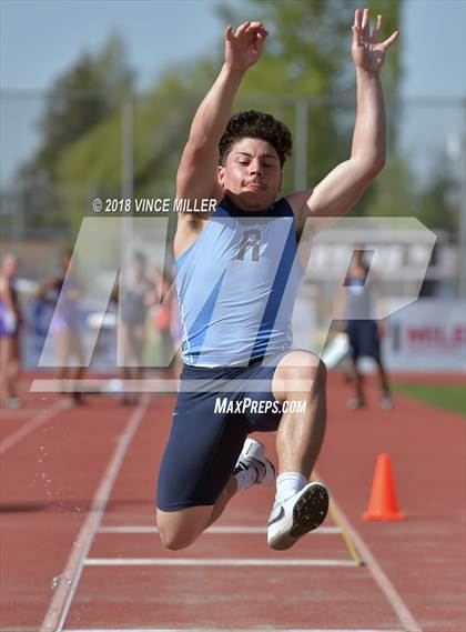 Thumbnail 3 in Sumner vs Rogers photogallery.