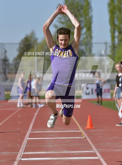 Thumbnail 2 in Sumner vs Rogers photogallery.