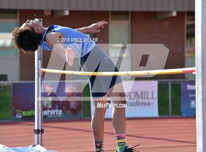Thumbnail 3 in Sumner vs Rogers photogallery.