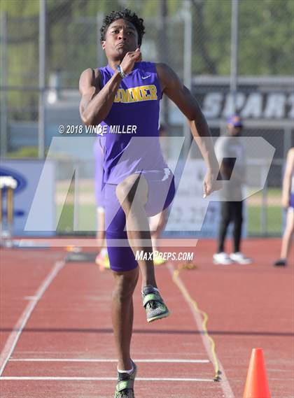 Thumbnail 3 in Sumner vs Rogers photogallery.