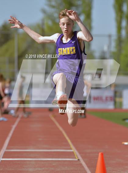 Thumbnail 1 in Sumner vs Rogers photogallery.