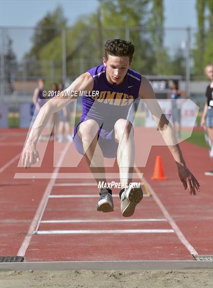 Thumbnail 1 in Sumner vs Rogers photogallery.