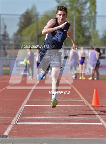 Thumbnail 1 in Sumner vs Rogers photogallery.