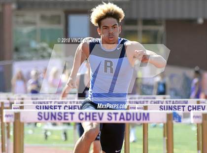 Thumbnail 2 in Sumner vs Rogers photogallery.