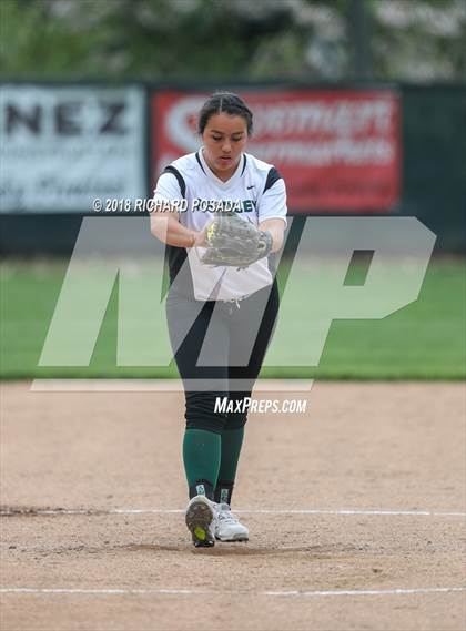 Thumbnail 2 in Selma @ Reedley  photogallery.