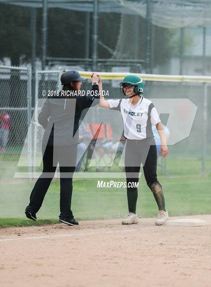 Thumbnail 1 in Selma @ Reedley  photogallery.