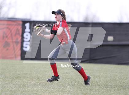 Thumbnail 3 in Westfall vs Amanda-Clearcreek photogallery.