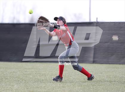 Thumbnail 2 in Westfall vs Amanda-Clearcreek photogallery.
