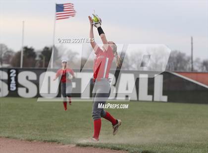 Thumbnail 3 in Westfall vs Amanda-Clearcreek photogallery.
