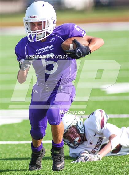 Thumbnail 2 in Seymour vs. Jacksboro  photogallery.