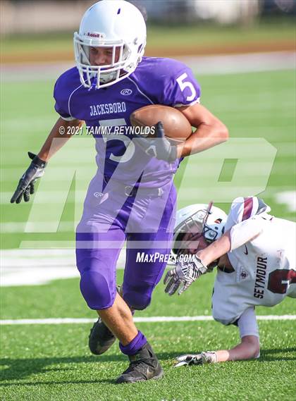 Thumbnail 1 in Seymour vs. Jacksboro  photogallery.