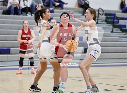 Thumbnail 3 in Grantsville @ Syracuse photogallery.