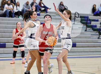 Thumbnail 1 in Grantsville @ Syracuse photogallery.
