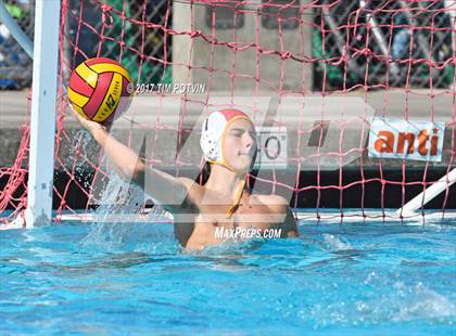 Thumbnail 2 in Hemet vs Temecula Valley photogallery.