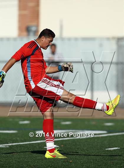 Thumbnail 1 in Canoga Park vs. El Camino Real photogallery.