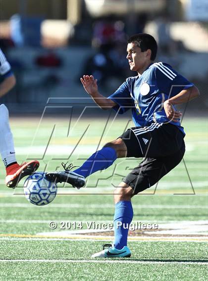 Thumbnail 2 in Canoga Park vs. El Camino Real photogallery.