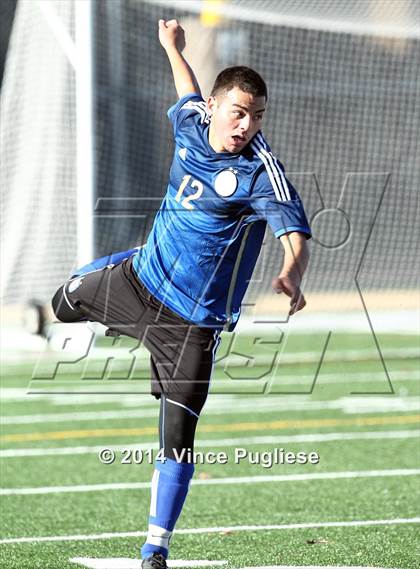 Thumbnail 2 in Canoga Park vs. El Camino Real photogallery.