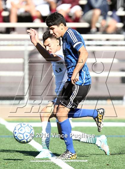 Thumbnail 3 in Canoga Park vs. El Camino Real photogallery.