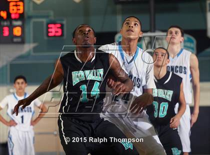 Thumbnail 2 in Clovis North vs. Deer Valley (Adidas Challenge) photogallery.