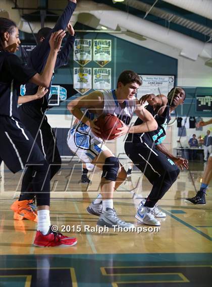 Thumbnail 3 in Clovis North vs. Deer Valley (Adidas Challenge) photogallery.