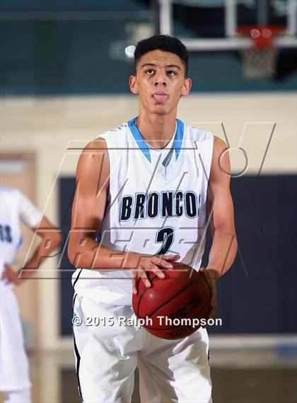 Thumbnail 1 in Clovis North vs. Deer Valley (Adidas Challenge) photogallery.