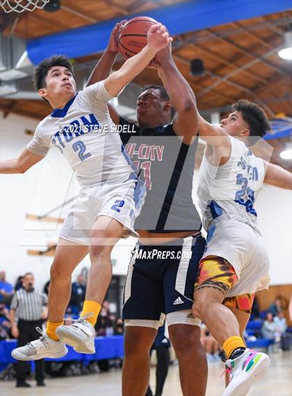 Thumbnail 3 in Tri-City Christian @ High Tech SD photogallery.