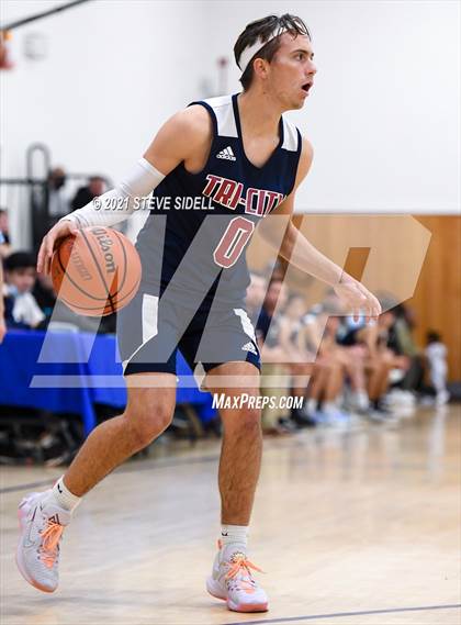 Thumbnail 1 in Tri-City Christian @ High Tech SD photogallery.