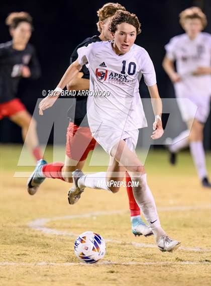 Thumbnail 2 in South Mecklenburg vs. Apex Friendship (NCHSAA 4A Final) photogallery.