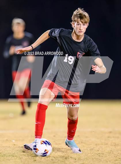 Thumbnail 2 in South Mecklenburg vs. Apex Friendship (NCHSAA 4A Final) photogallery.