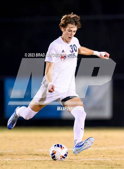Thumbnail 3 in South Mecklenburg vs. Apex Friendship (NCHSAA 4A Final) photogallery.
