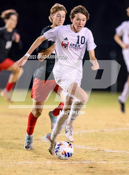 Thumbnail 1 in South Mecklenburg vs. Apex Friendship (NCHSAA 4A Final) photogallery.