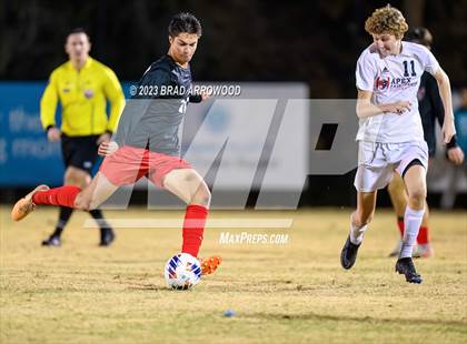 Thumbnail 3 in South Mecklenburg vs. Apex Friendship (NCHSAA 4A Final) photogallery.