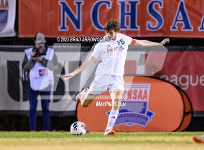 Thumbnail 2 in South Mecklenburg vs. Apex Friendship (NCHSAA 4A Final) photogallery.