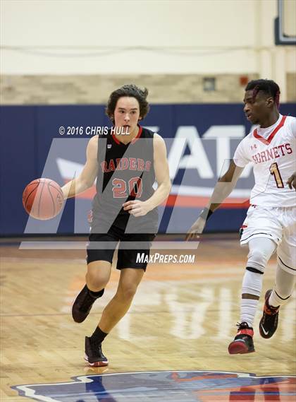 Thumbnail 2 in Salisbury vs. South Rowan (Sam Moir Christmas Classic) photogallery.