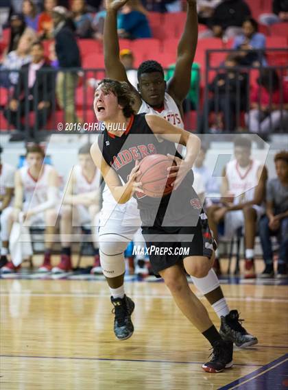 Thumbnail 3 in Salisbury vs. South Rowan (Sam Moir Christmas Classic) photogallery.