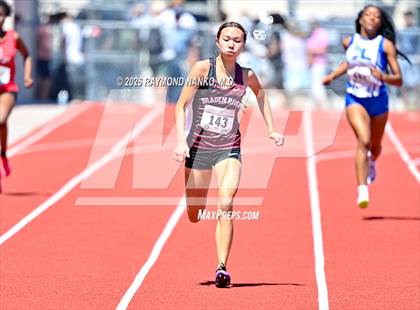 Thumbnail 3 in Guy Thomas Memorial (400 Meter) photogallery.